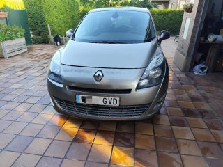 Renault Grand Scenic 1.9 dci