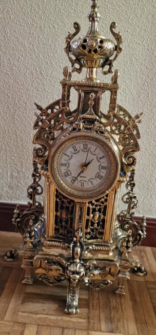 Reloj de mesa y candelabros,antiguo vintage