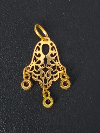 Colgante Oro 18kl Hamsa con Piedras