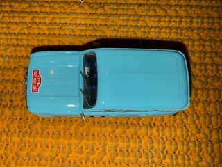 Scalextric Renault 4L