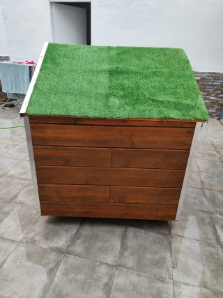 Caseta Perro grande