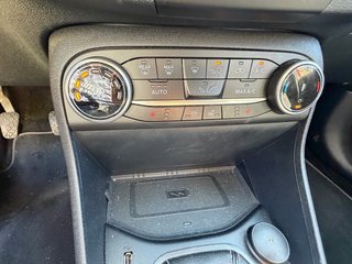 Ford Fiesta 2021 solo 119000 km etiqueta eco