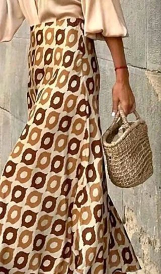 Falda larga estampada beige y granate