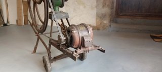 Bomba de trasiego antigua Salvatella
