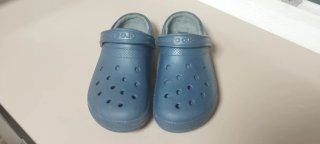 Zapatillas Crocs forradas azul/gris