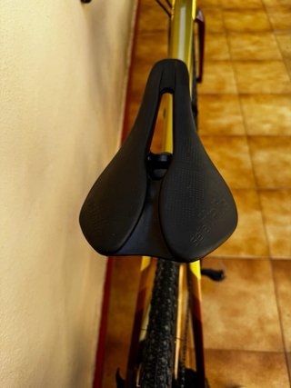Bicicleta Gravel Wilier Jena Carbono SRAM