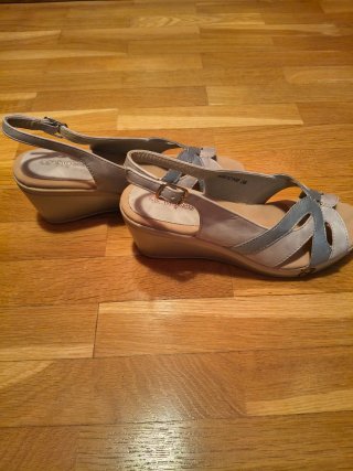 Sandalias Amarpies Talla 36 Beige y Gris