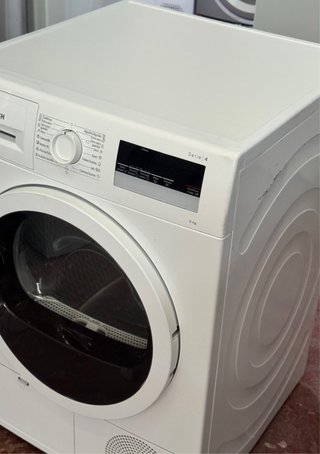 SECADORA BOSCH SERIE4 DE 8 KG DE BOMBA DE CALOR