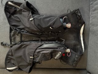 Mochila KIPRUN Trail Running 15L Negra