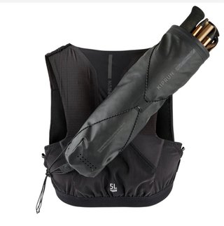 Mochila KIPRUN Trail Running 15L Negra