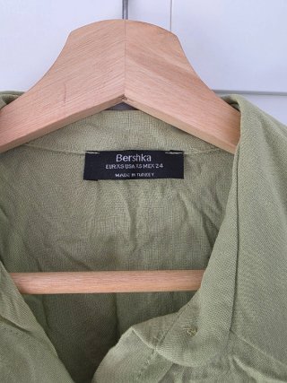 Vestido Bershka verde