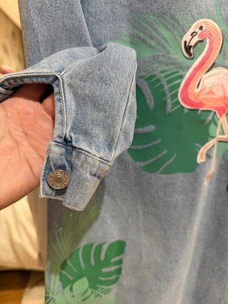 Chaqueta vaquera con flamencos