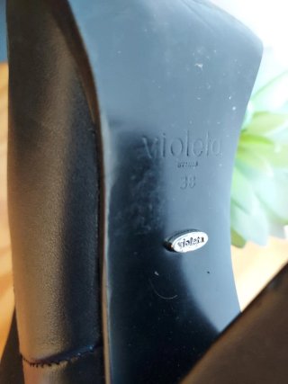 Botines negros tacón alto