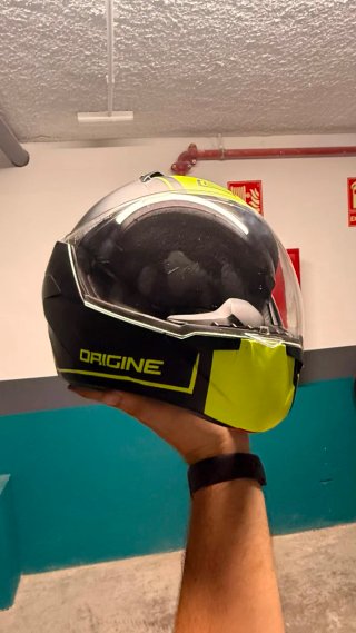 Casco Moto Integral Negro y Amarillo ORIGINE