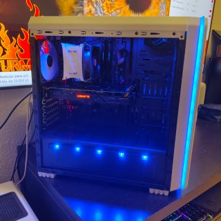 PC Gaming Nox Hummer Blanca