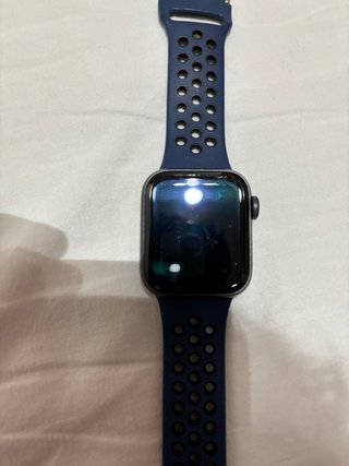 Apple Watch SE Azul con Correa Deportiva
