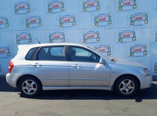 Brazo suspensión kia 1160770 545002dxxx cerato 2.0