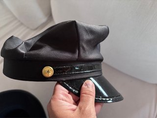 Sombrero y Gorra
