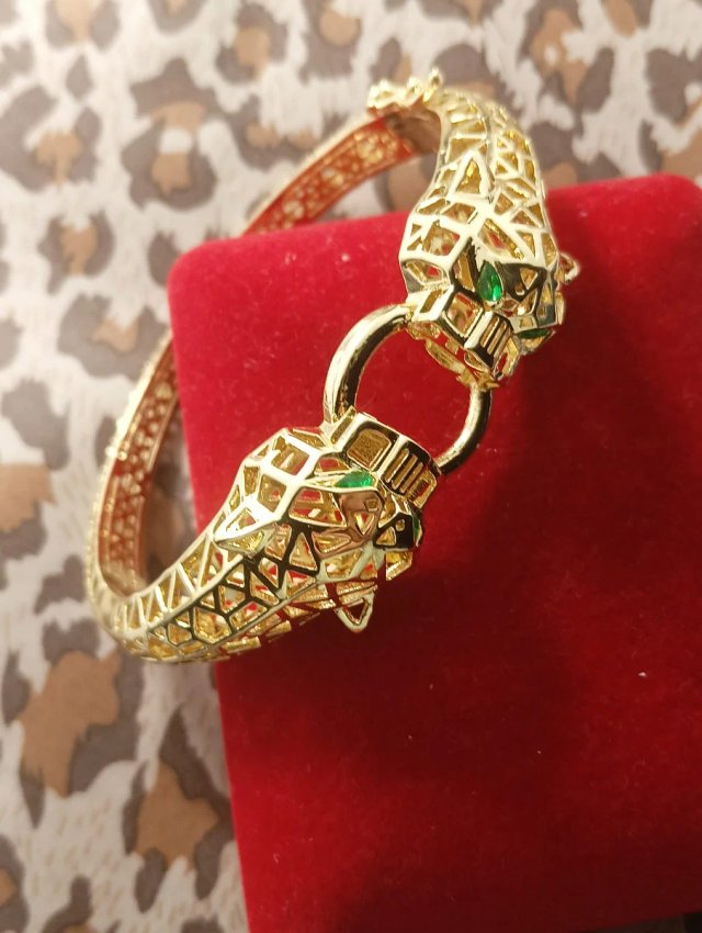 Pulsera Dorada 18k con Pantera y Ojos Verdes