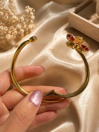 Pulsera rígida con cristales estilo Swarovski