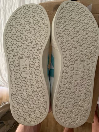 Zapatillas Veja Blancas y Verde Agua