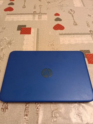 HP Stream Blu e Bianco