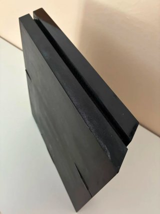 PS4 (PlayStation 4) + 3 Mandos