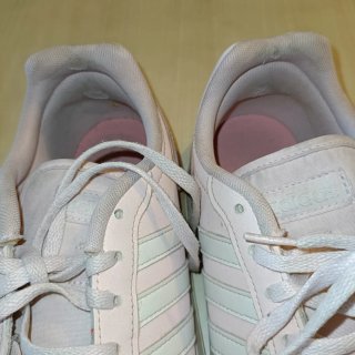 Zapatillas Adidas rosas y blancas