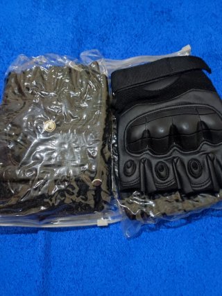 Guantes de Moto Racing Negro y Dorado