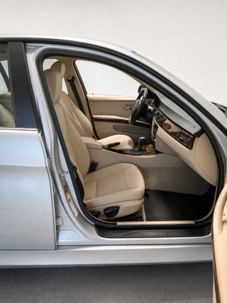 BMW 320i E90 etiqueta C automático