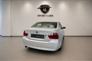 BMW 320i E90 etiqueta C automático
