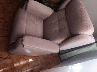 Sillón balancín eléctrico reclinable beige