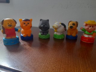 Giochi in plastica 7 animaletti e 3 nani