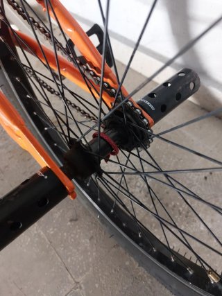 Bicicleta BMX Monty Naranja
