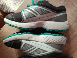 Zapatillas niño Salomon negras y turquesa