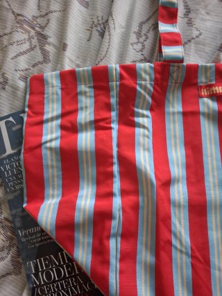 Bolso nuevo Himba rayas rojas y azules