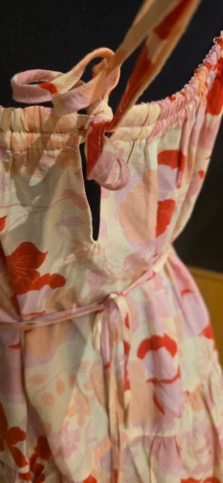 Vestido largo floral de tirantes - MANGO