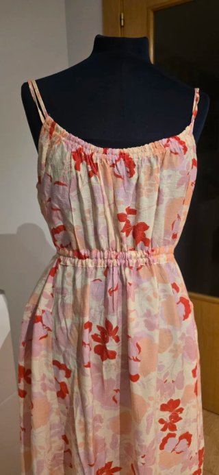 Vestido largo floral de tirantes - MANGO