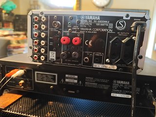 YAMAHA  RX-E600 MK2 (579) amplificador