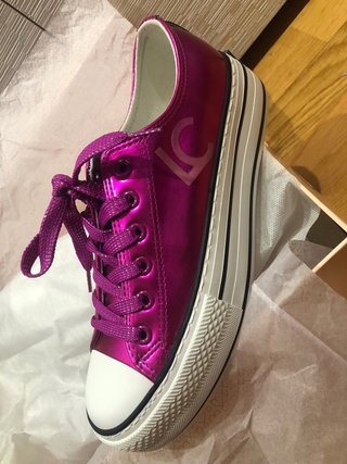 Deportivas Lola Casademunt Rosa Metalizado