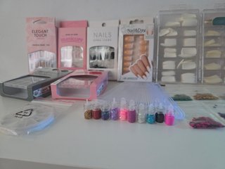 Lote uñas  + lámpara UV