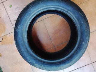 Neumático Pirelli sin cámara