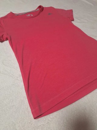 Camiseta deportiva Adidas Prime Tee Rosa .