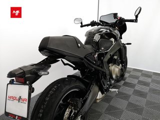 YAMAHA XSR 900 2024 9824 kms.