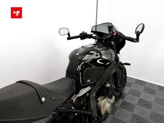 YAMAHA XSR 900 2024 9824 kms.