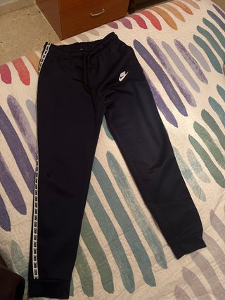 Pantalón Nike largo azul con logo