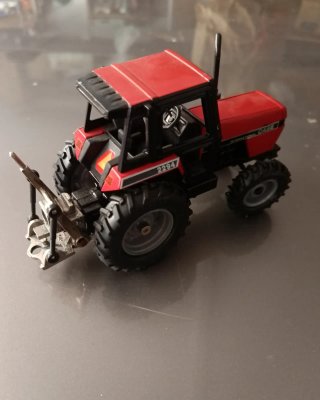 Tractor Case International 1:32 ERTL 50€ con caja