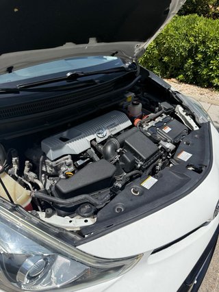 Toyota Prius+ 2016