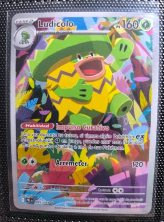 Carta Pokémon Ludicolo 095/094 PFL