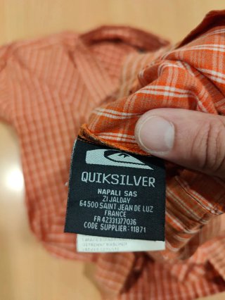 Camisa Quiksilver naranja cuadros manga corta